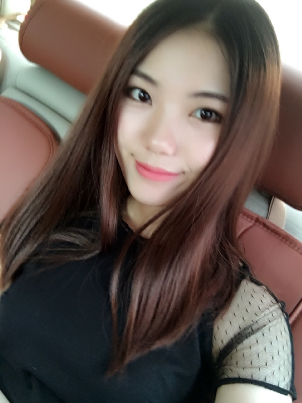 盛开的花朵的第二张照片--福清相亲服务中心