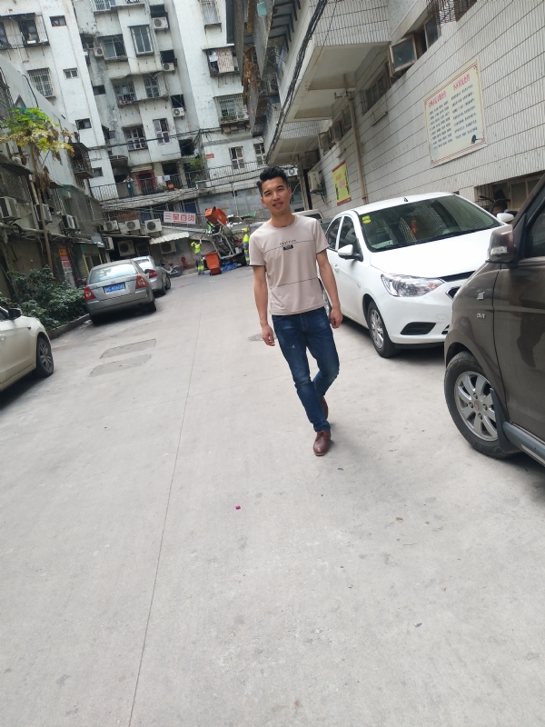 突然的自我的第三张照片--福清相亲服务中心