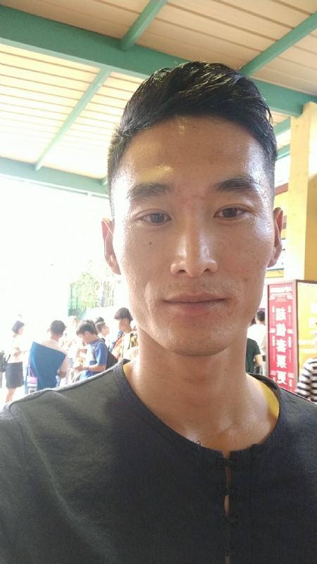难得糊涂的第一张照片--福清相亲服务中心