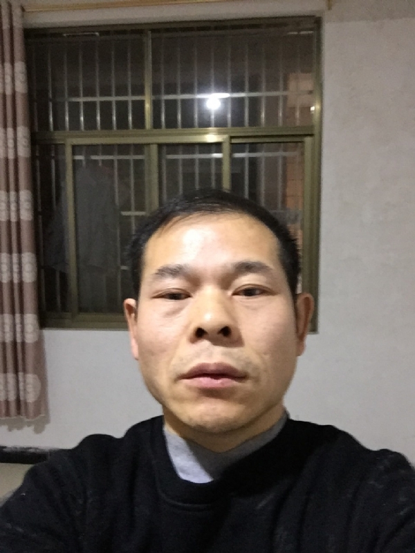 徐徐清风的第一张照片--福清相亲服务中心