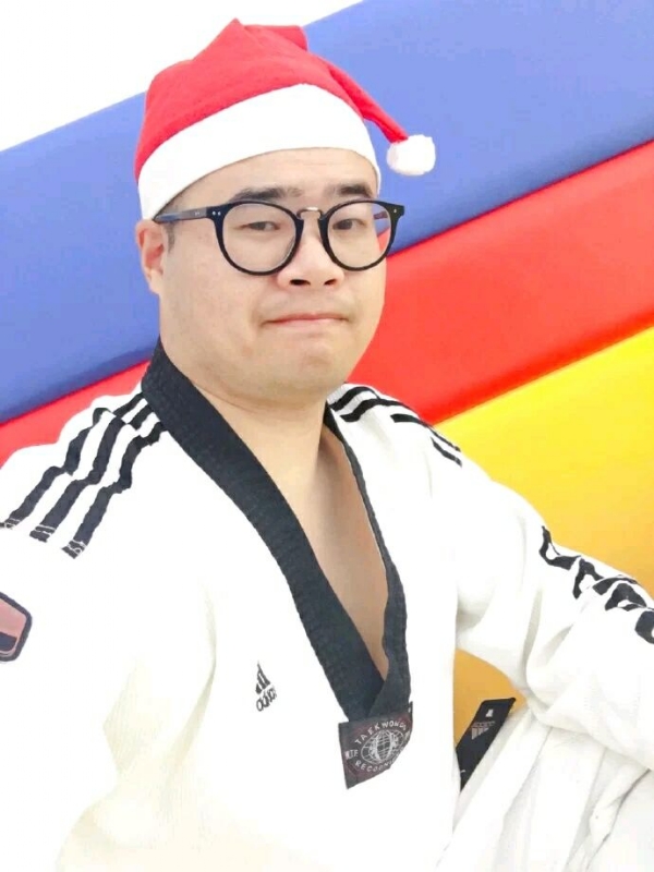 何当重相见的第一张照片--福清相亲服务中心