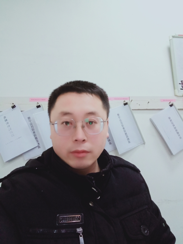 一头猪的第一张照片--福清相亲服务中心