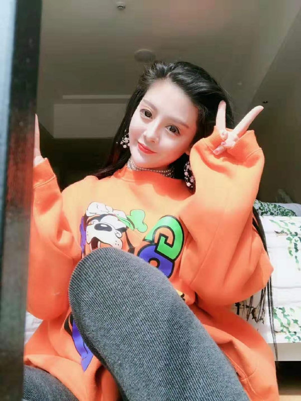 李梦瑶的第四张照片--福清相亲服务中心