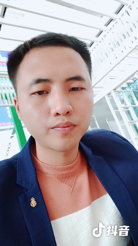 佳鑫的第一张照片--福清相亲服务中心