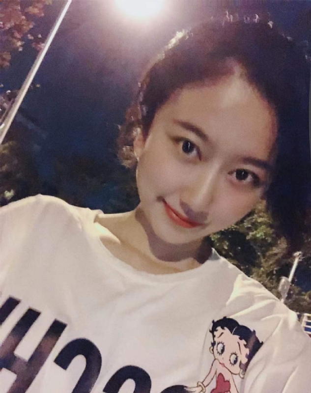 佳佳的第一张照片--福清相亲服务中心