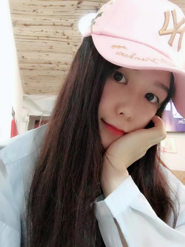 丹丹的第一张照片--福清相亲服务中心