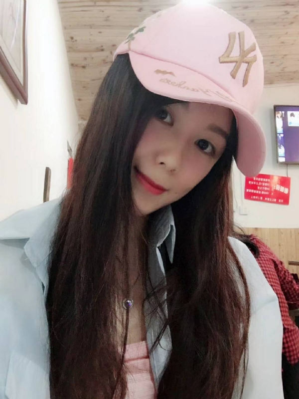 丹丹的第三张照片--福清相亲服务中心