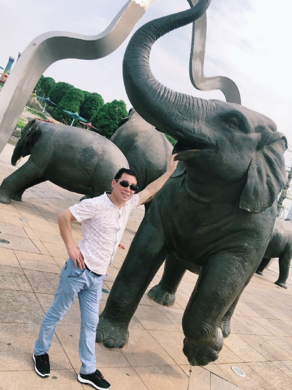 朝望大海的第三张照片--福清相亲服务中心