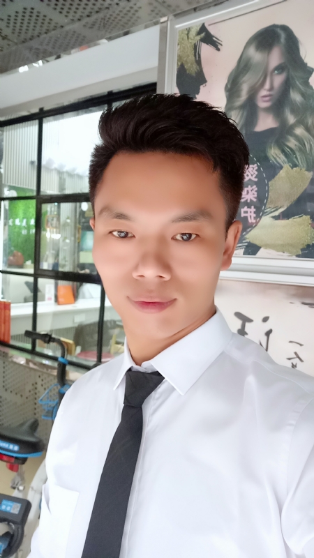 阳光男士的第一张照片--福清相亲服务中心