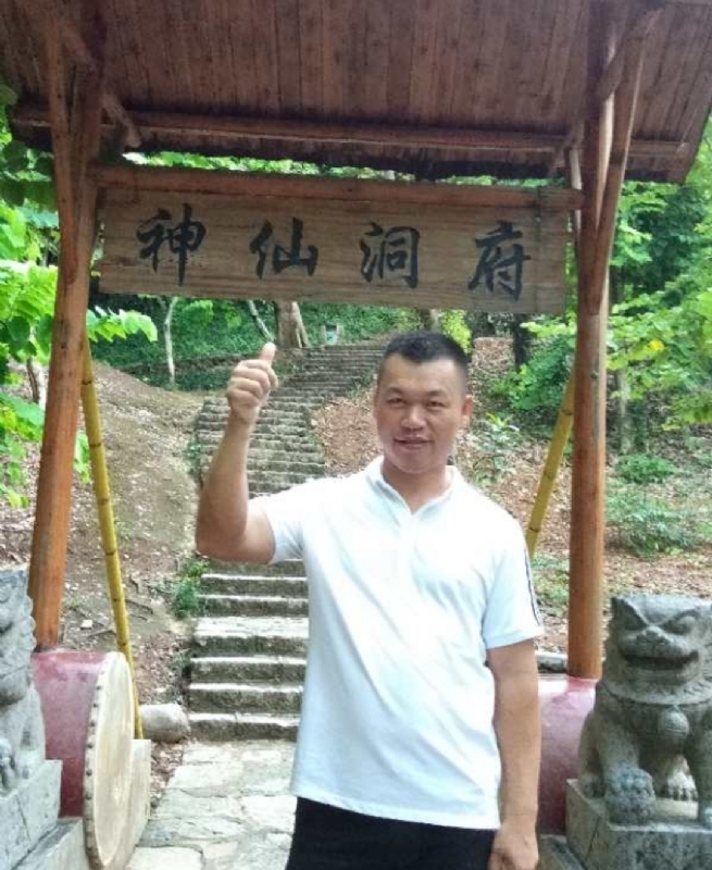 强仔的第一张照片--福清相亲服务中心