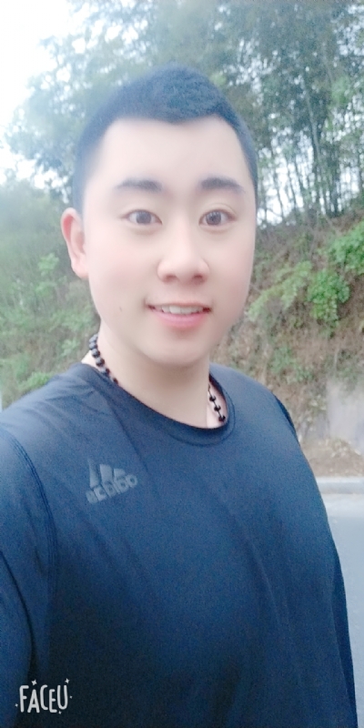 帅小伙的第一张照片--福清相亲服务中心