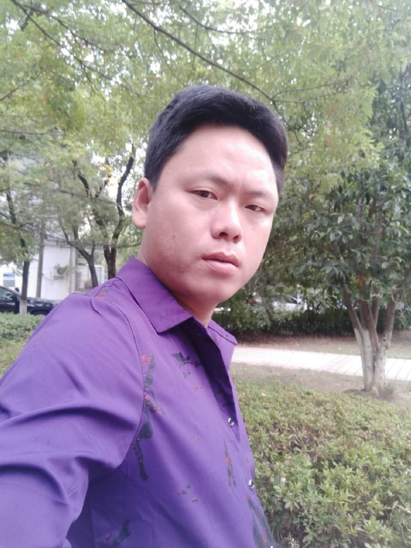 黄龙飞的第一张照片--福清相亲服务中心
