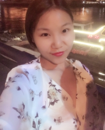 彩儿的第一张照片--福清相亲服务中心