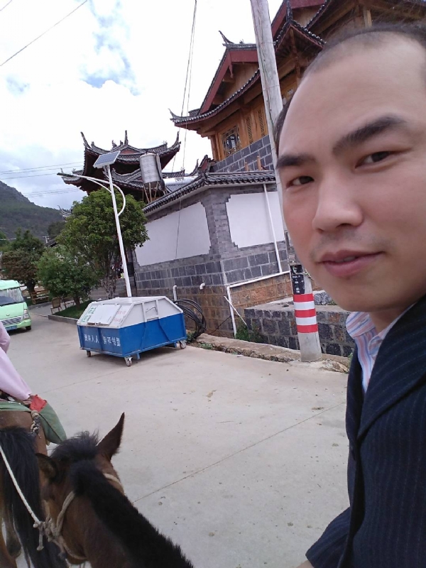 当代军人的第一张照片--福清相亲服务中心