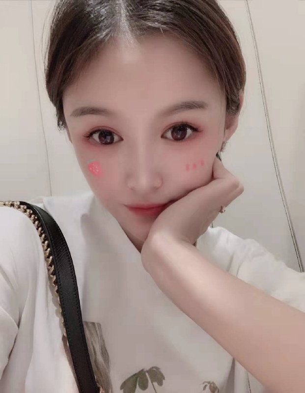 fei菲儿的第一张照片--福清相亲服务中心