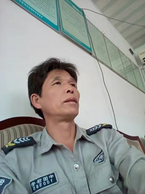 卧窗听雨的第一张照片--福清相亲服务中心