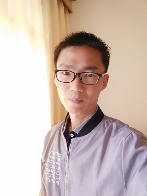 平凡的风的第二张照片--福清相亲服务中心