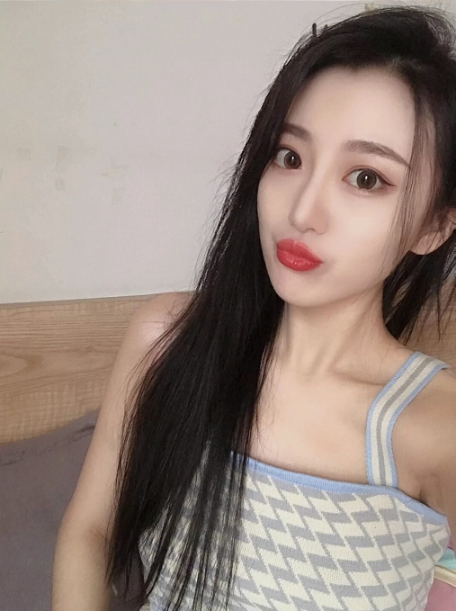 倩倩的第一张照片--福清相亲服务中心