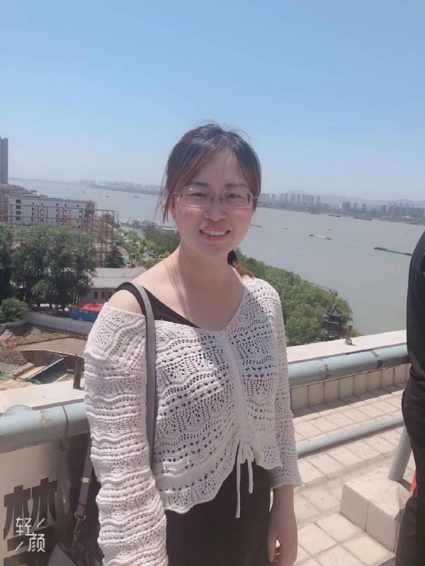 随缘的第一张照片--福清相亲服务中心