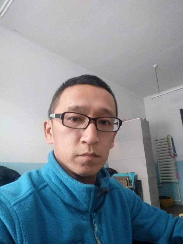晓峰的第三张照片--福清相亲服务中心