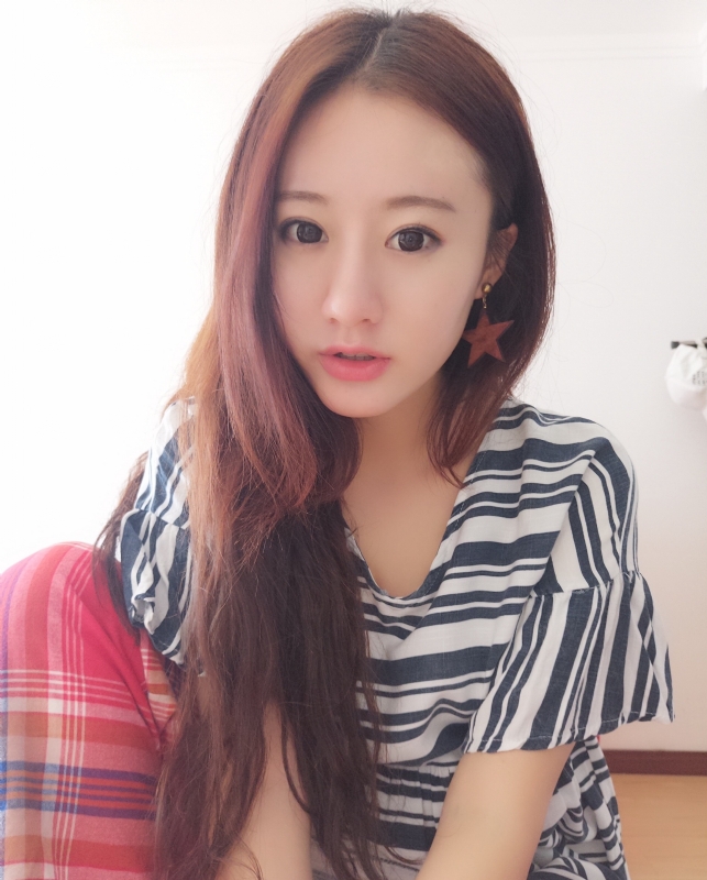 妮妮的第二张照片--福清相亲服务中心