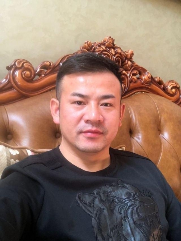 治国的第一张照片--福清相亲服务中心