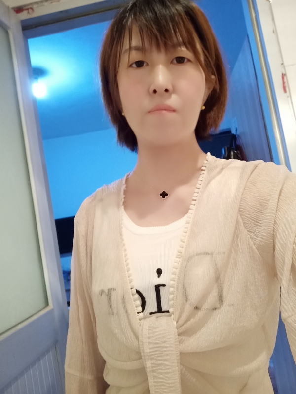 芬儿的第四张照片--福清相亲服务中心