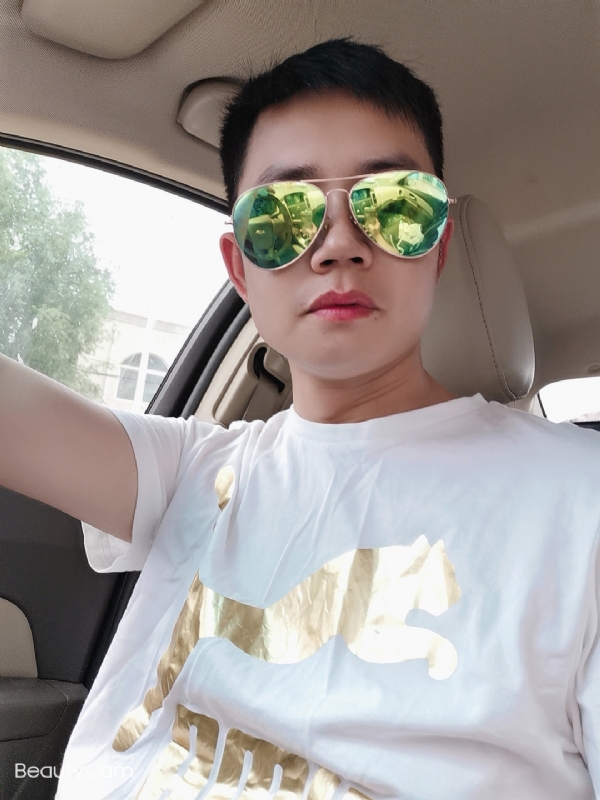 奋斗的第一张照片--福清相亲服务中心