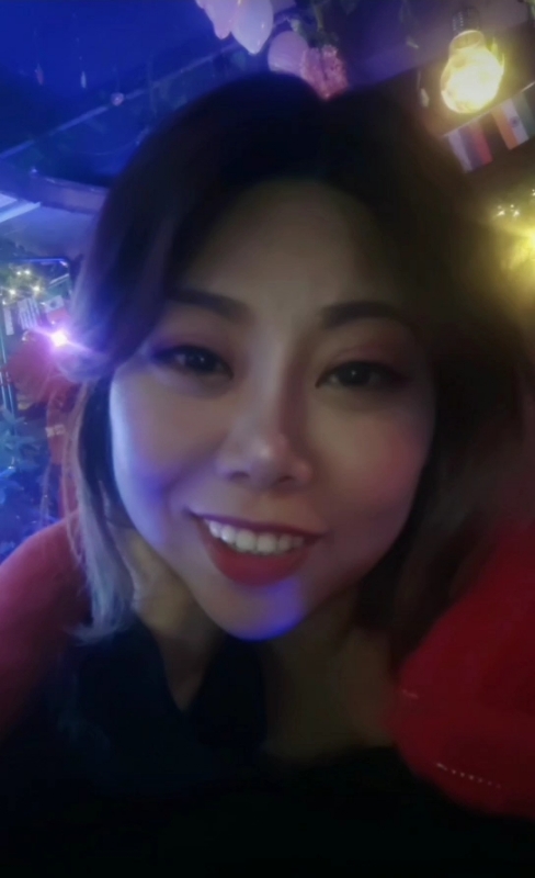 收快递的费仙女的第一张照片--福清相亲服务中心