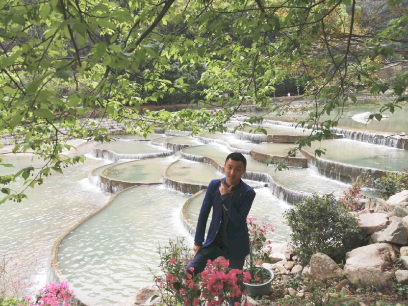 墨染尘封的第一张照片--福清相亲服务中心