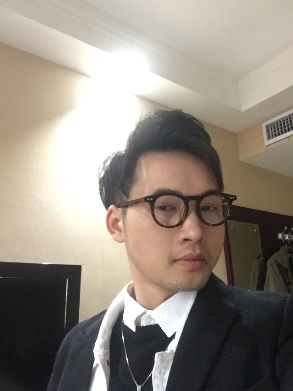 曾亮的第四张照片--福清相亲服务中心