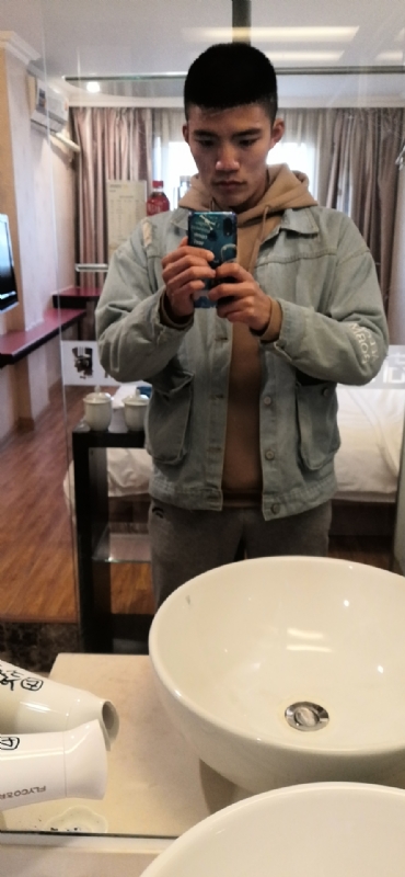 爱上一座陈的第一张照片--福清相亲服务中心