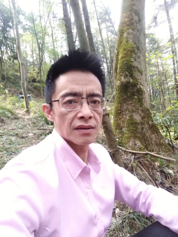 吴彬的第一张照片--福清相亲服务中心