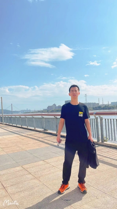 小螃蟹的第一张照片--福清相亲服务中心