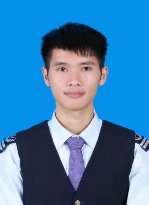 一头奔跑的熊的第一张照片--福清相亲服务中心