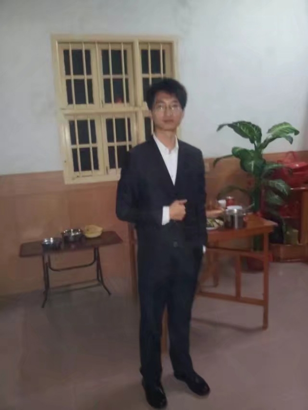 潇湘剑雨的第一张照片--福清相亲服务中心