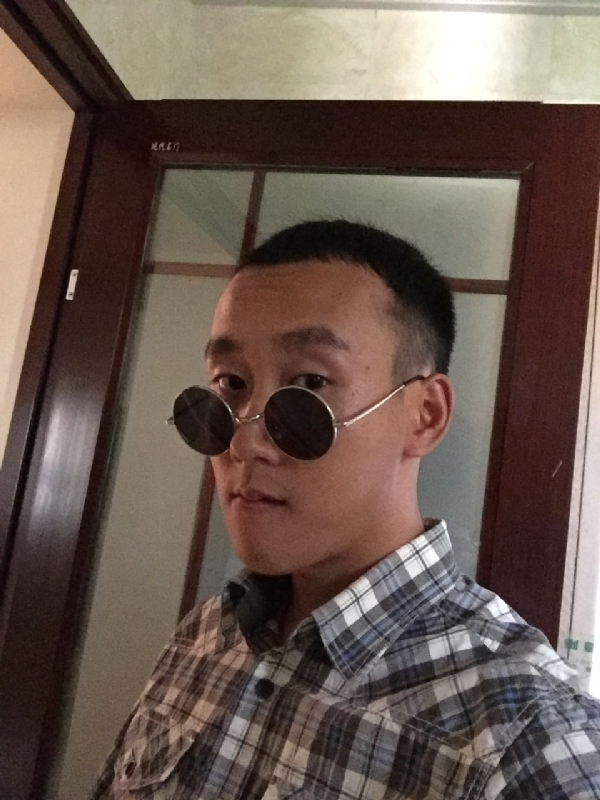 悲喜的第一张照片--福清相亲服务中心