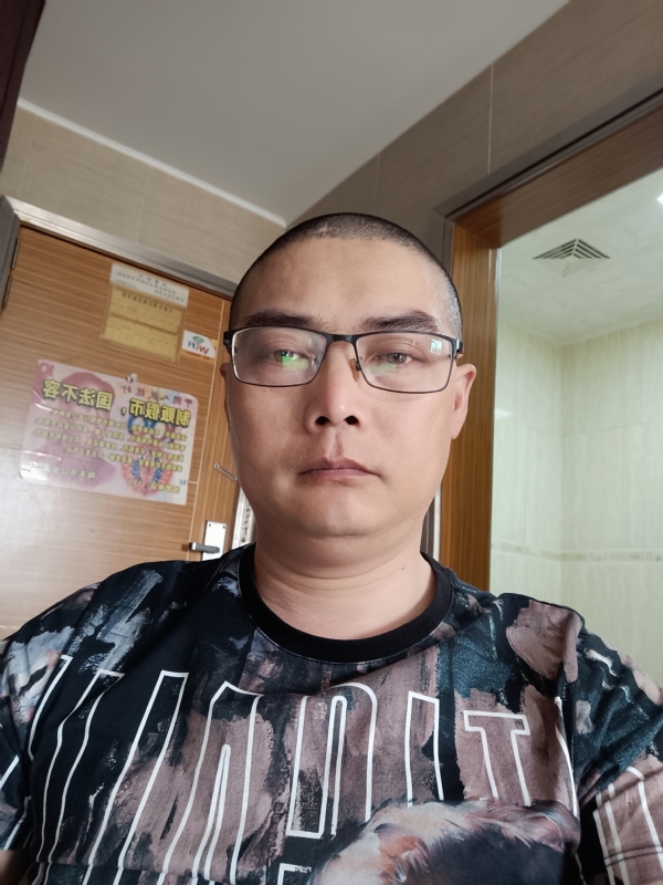 心梦无痕的第一张照片--福清相亲服务中心