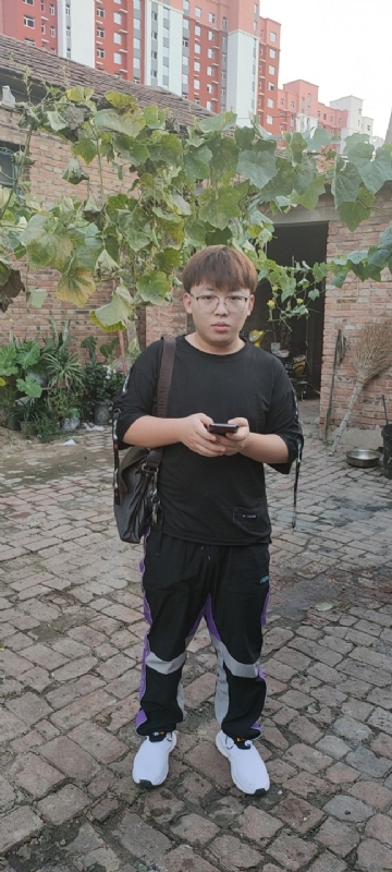 辛禹的第二张照片--福清相亲服务中心