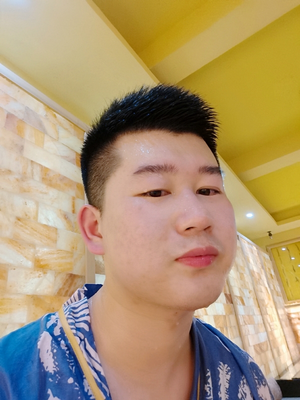 六月与阿十二的第一张照片--福清相亲服务中心