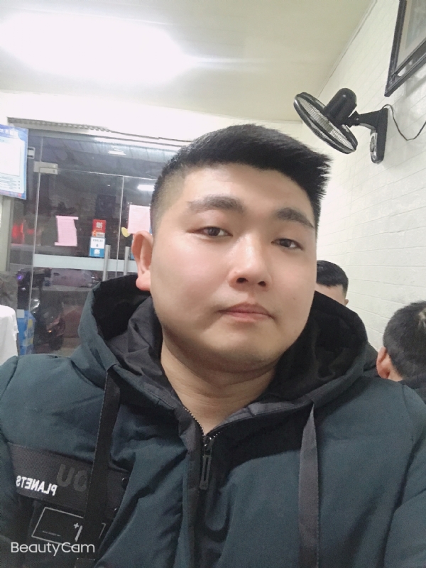 回忆是个小孩的第一张照片--福清相亲服务中心