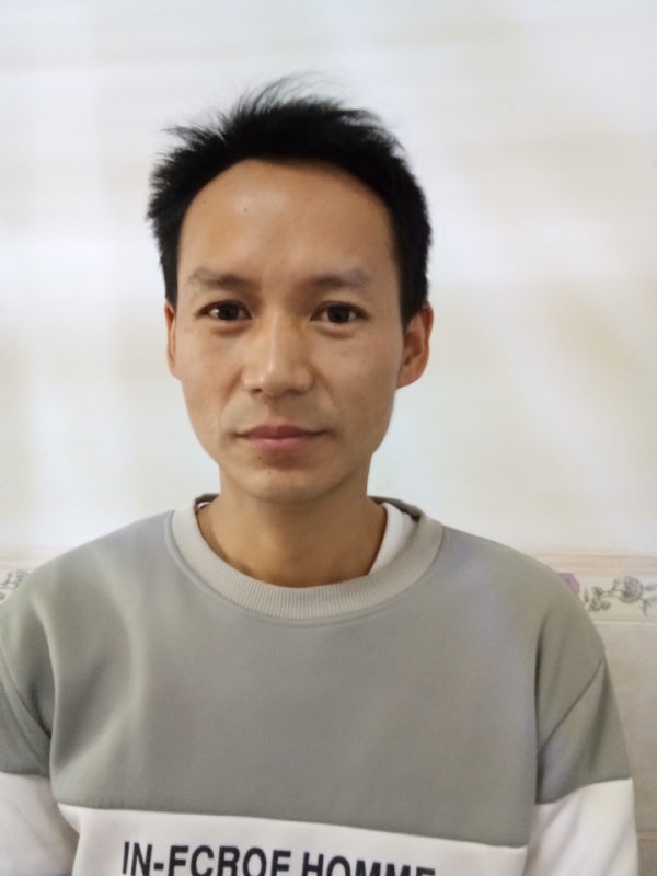 单亲爸爸的第一张照片--福清相亲服务中心