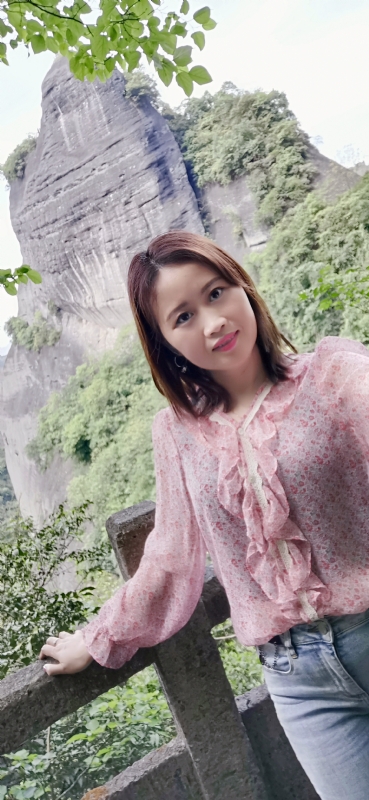 花开半夏的第二张照片--福清相亲服务中心