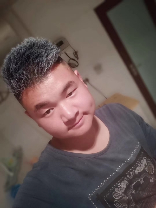 李子木的第二张照片--福清相亲服务中心