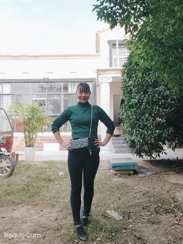 魏沐阳子的第一张照片--福清相亲服务中心