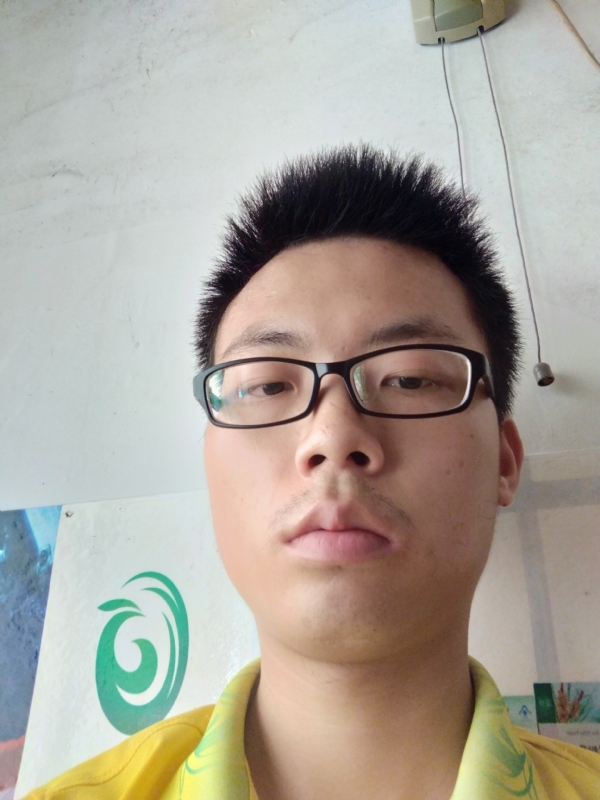 舒荷的第一张照片--福清相亲服务中心