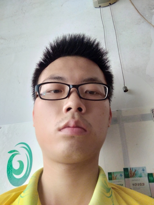 舒荷的第二张照片--福清相亲服务中心