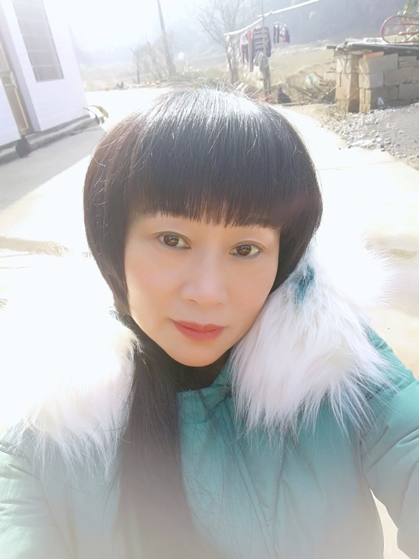 金鱼儿的第一张照片--福清相亲服务中心