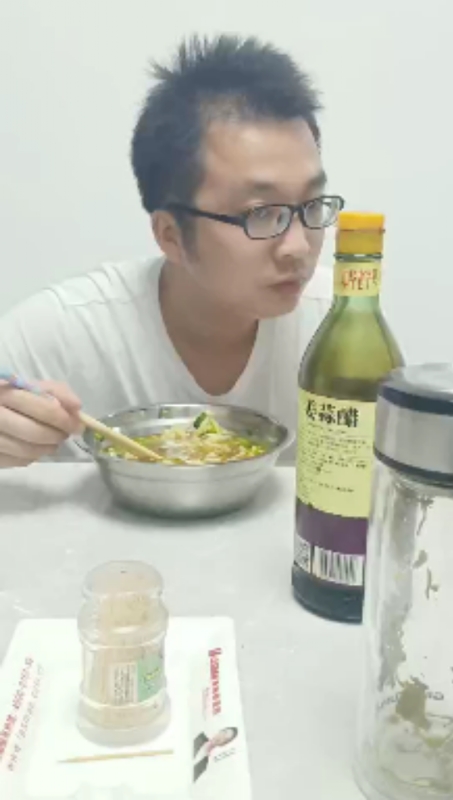 超超的第一张照片--福清相亲服务中心