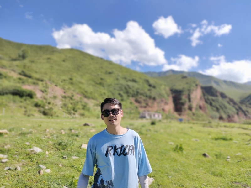 祁三岁的第一张照片--福清相亲服务中心